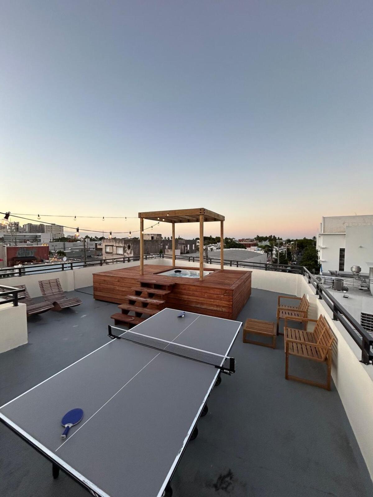 Sunny Escape Pool Apartment San Juan Exterior foto